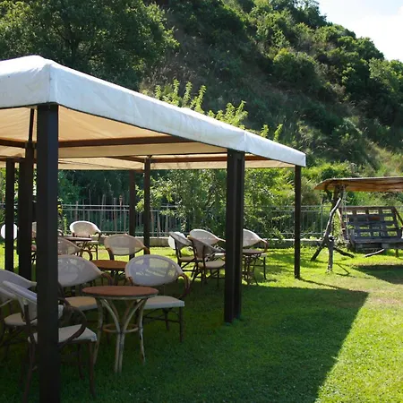 Üdülőközpont Il Podere Dell'angelo Old *