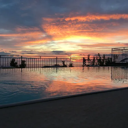 Il Podere Dell'angelo Old Üdülőközpont